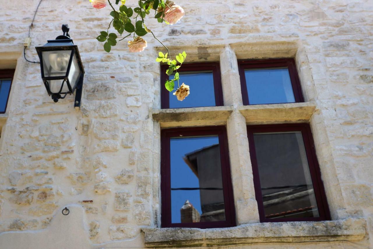 La Villages Chambres D'Hotes Vallabrègues Kültér fotó